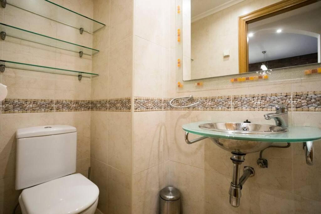 Berlin - Basquenjoy Apartment Hondarribia Luaran gambar